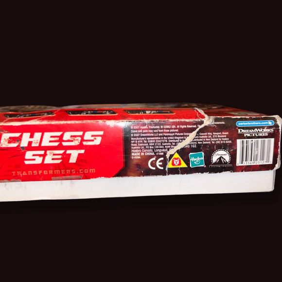 Transformers Chess Set 2007 Hasbro Parker Brothers Game Complete - Picture 4 of 5